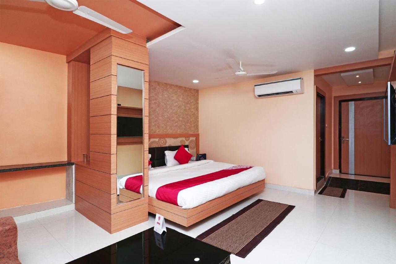 Capital O Hotel Sapphire Inn Gorakhpur Exterior foto